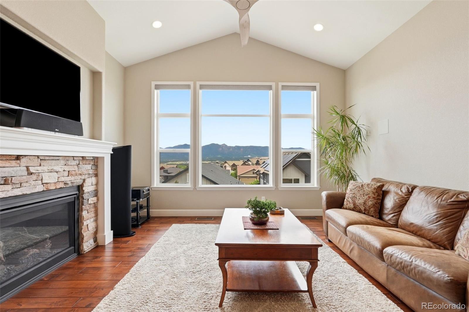 MLS Image #13 for 1394  promontory bluff view ,colorado springs, Colorado