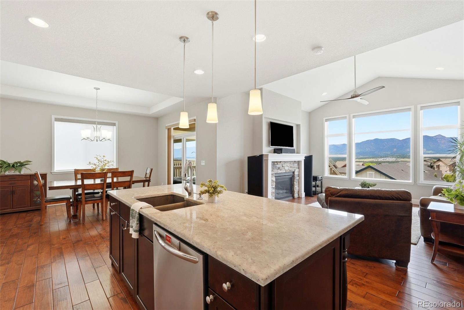 MLS Image #8 for 1394  promontory bluff view ,colorado springs, Colorado