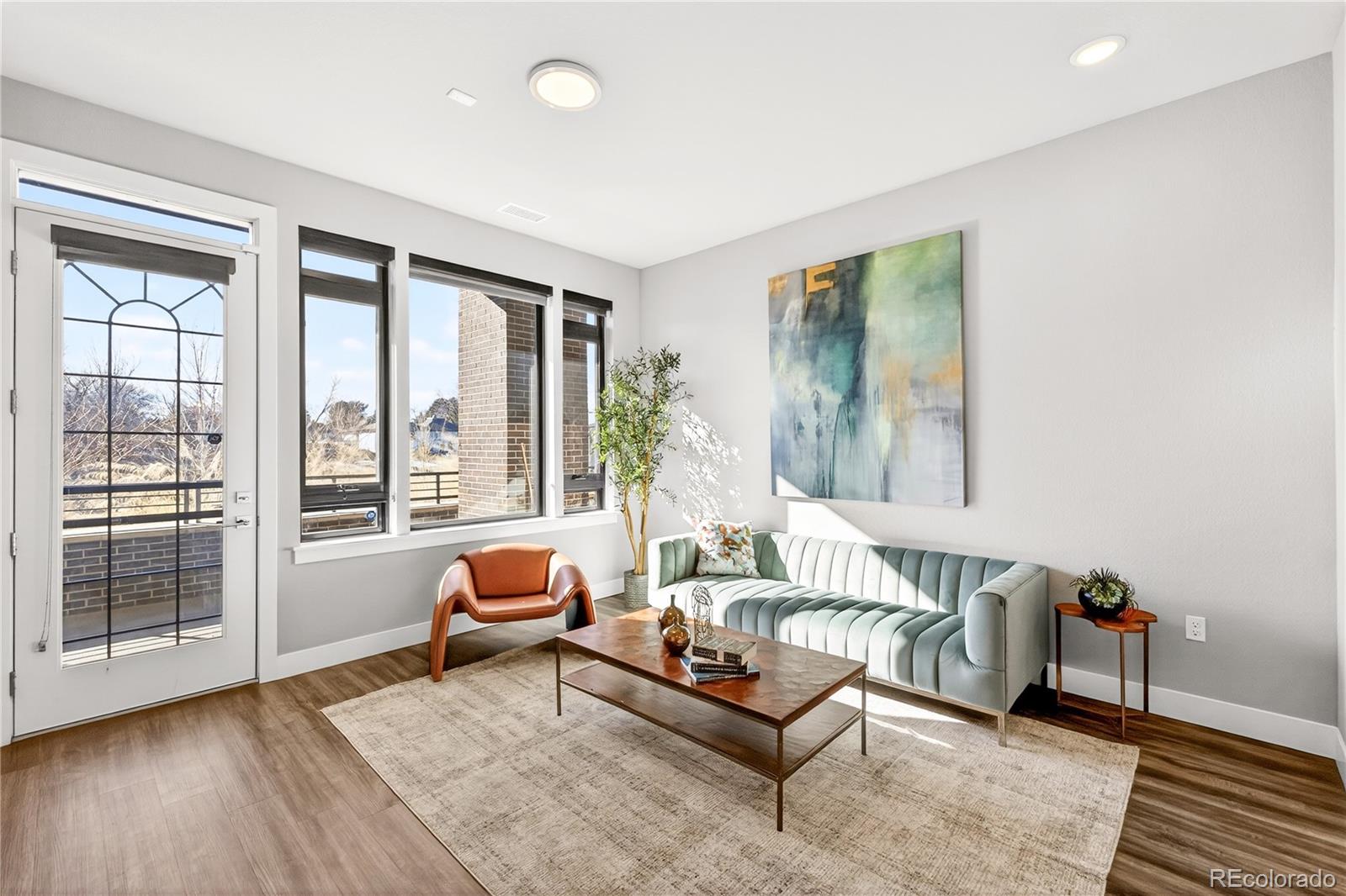 MLS Image #5 for 6618 e lowry boulevard 110,denver, Colorado