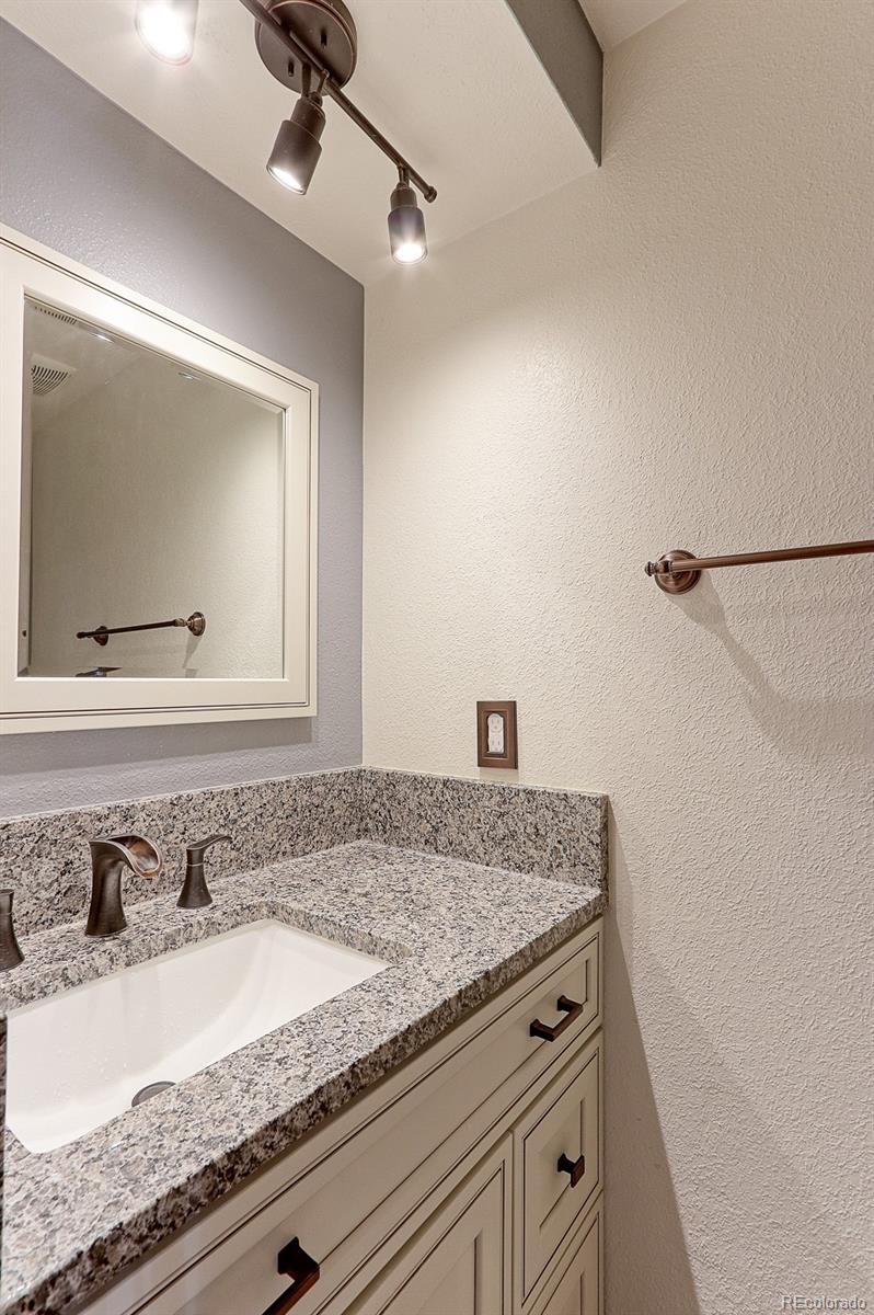 MLS Image #11 for 10664 e dorado avenue,englewood, Colorado