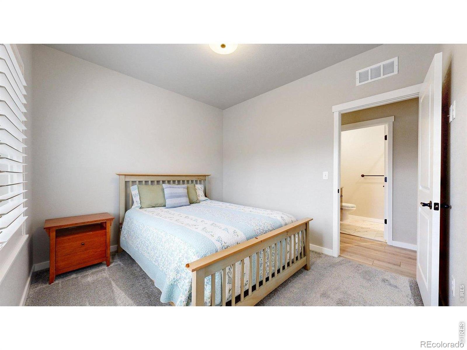 MLS Image #13 for 109  taryn court,loveland, Colorado