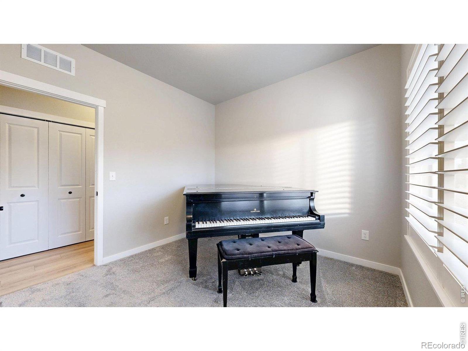 MLS Image #15 for 109  taryn court,loveland, Colorado