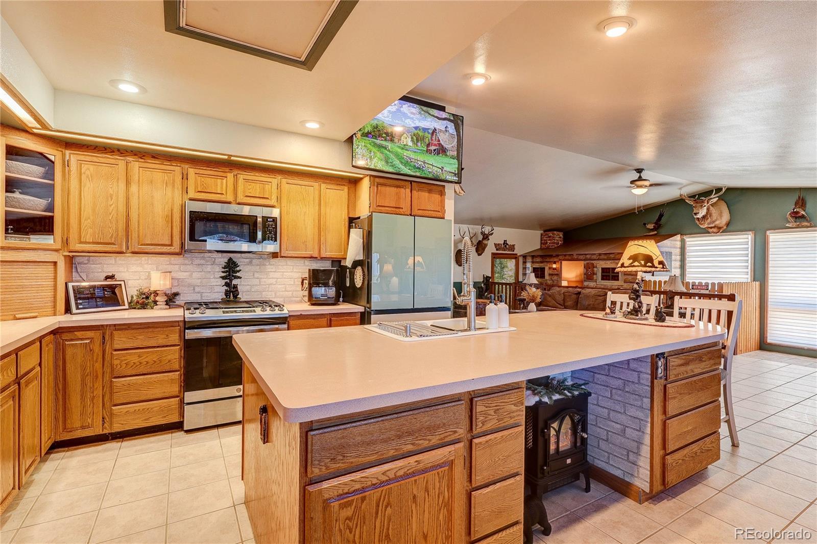 MLS Image #11 for 3600  headlight road,strasburg, Colorado