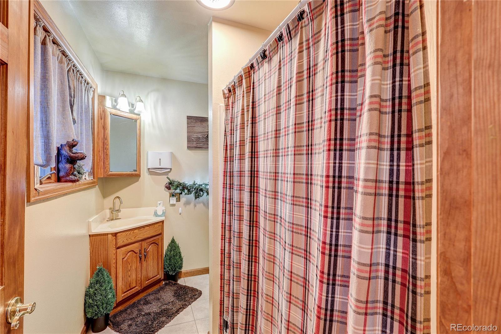 MLS Image #16 for 3600  headlight road,strasburg, Colorado