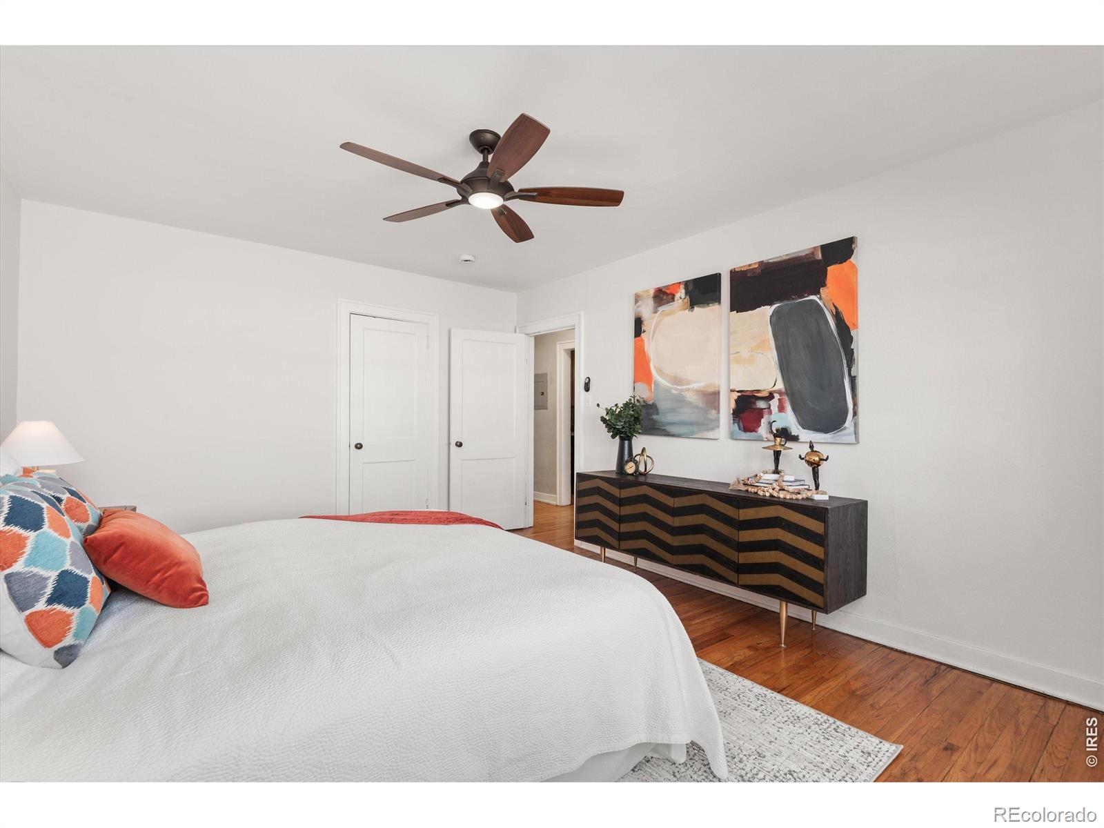 MLS Image #18 for 1446 n gilpin street,denver, Colorado