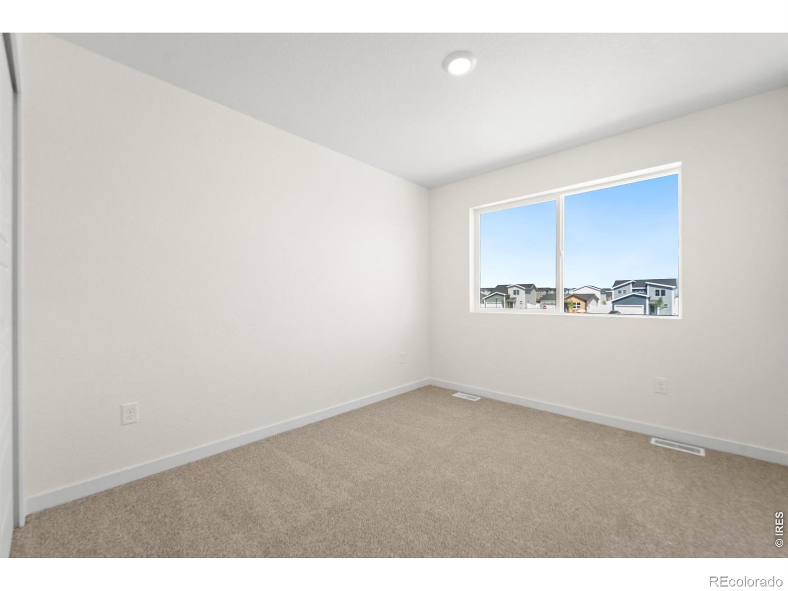 MLS Image #13 for 3921  green court,evans, Colorado