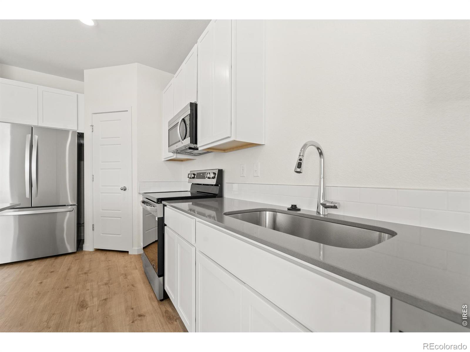 MLS Image #4 for 3921  green court,evans, Colorado