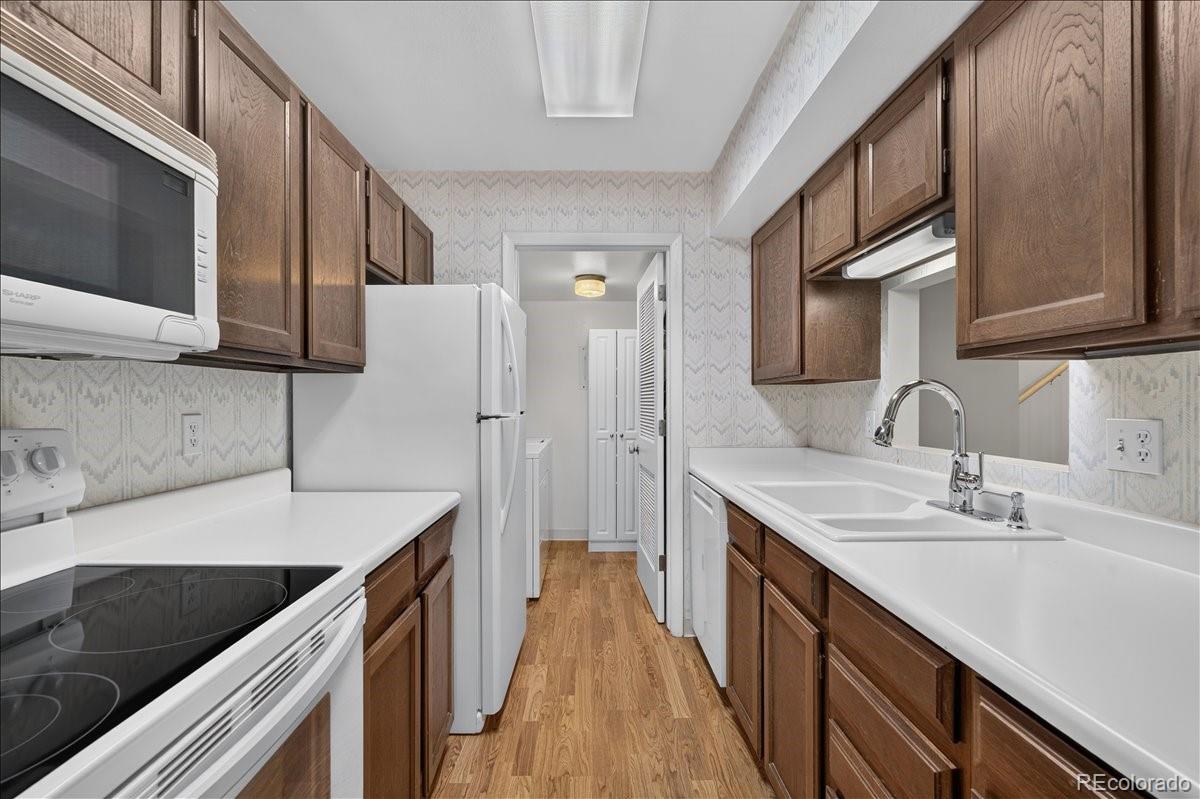 MLS Image #10 for 8741  chase drive,arvada, Colorado
