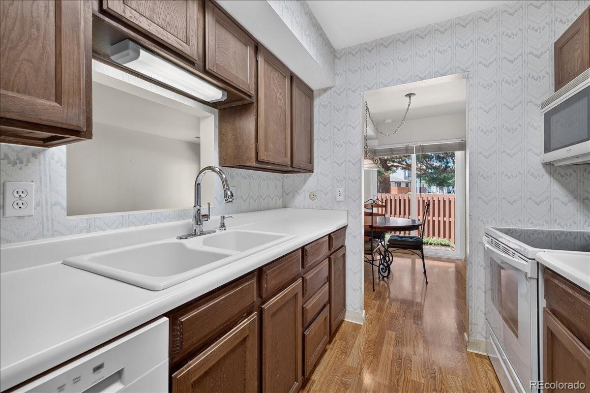 MLS Image #12 for 8741  chase drive,arvada, Colorado