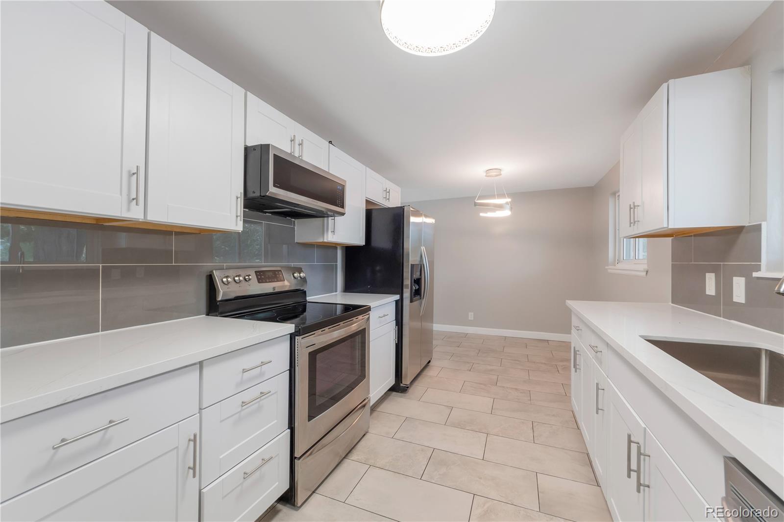 MLS Image #2 for 210 e geddes avenue,littleton, Colorado