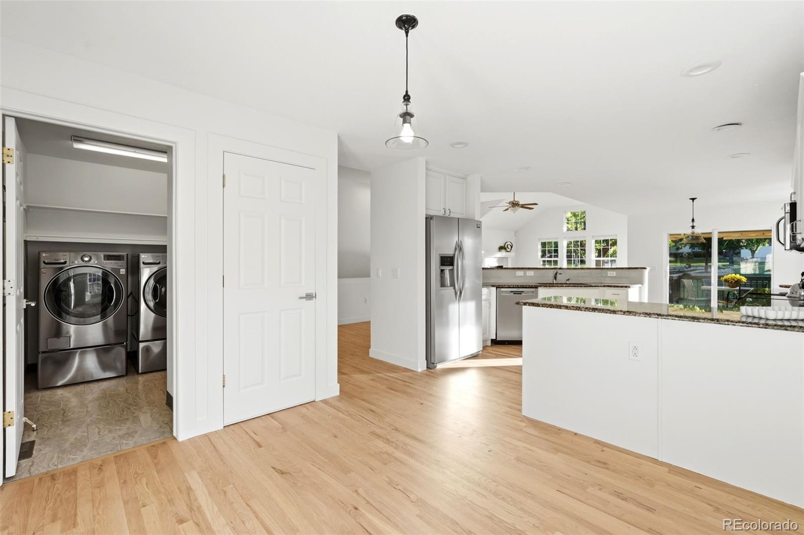 MLS Image #7 for 7883 s buchanan way,aurora, Colorado