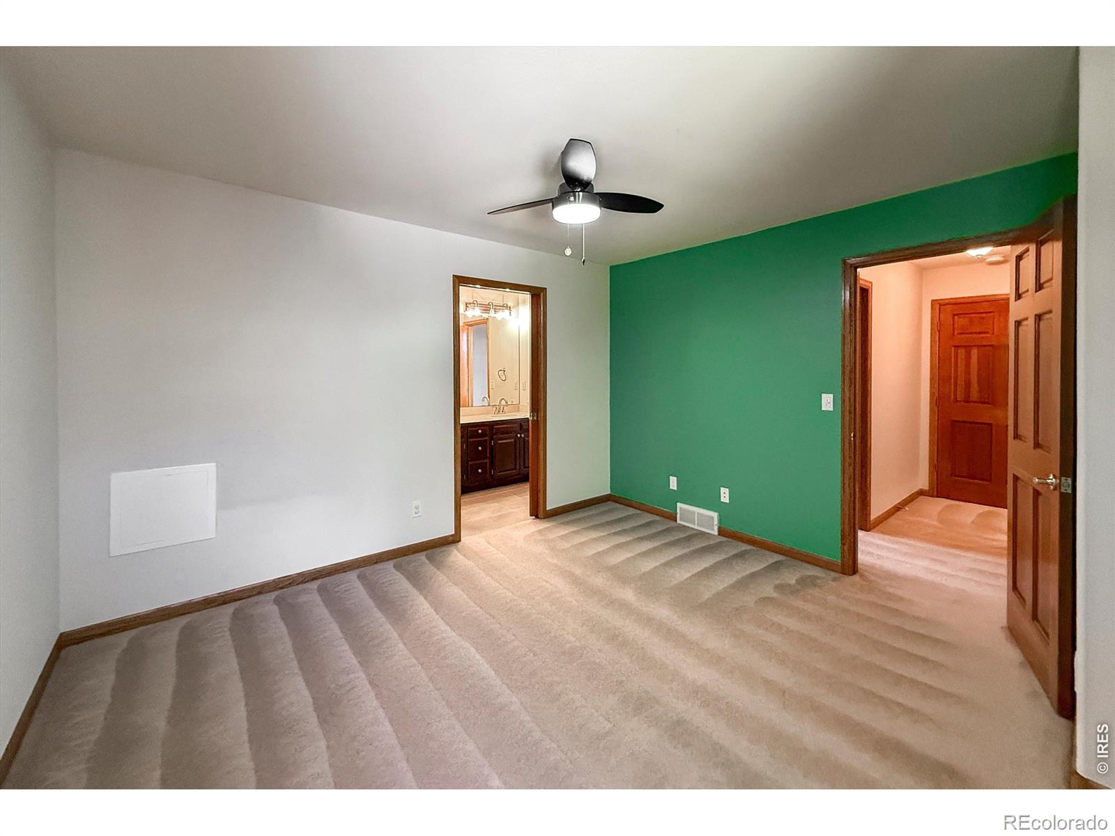 MLS Image #27 for 2010  emerald drive,longmont, Colorado