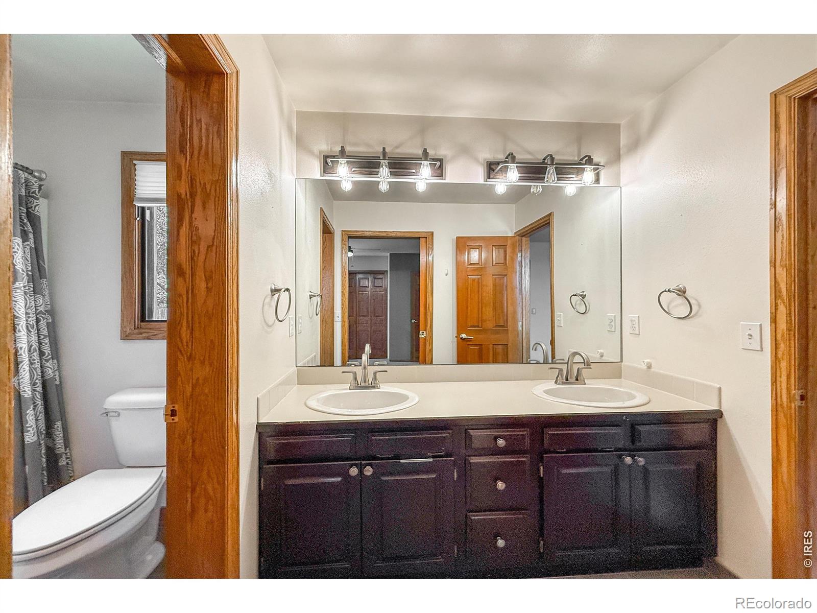 MLS Image #28 for 2010  emerald drive,longmont, Colorado