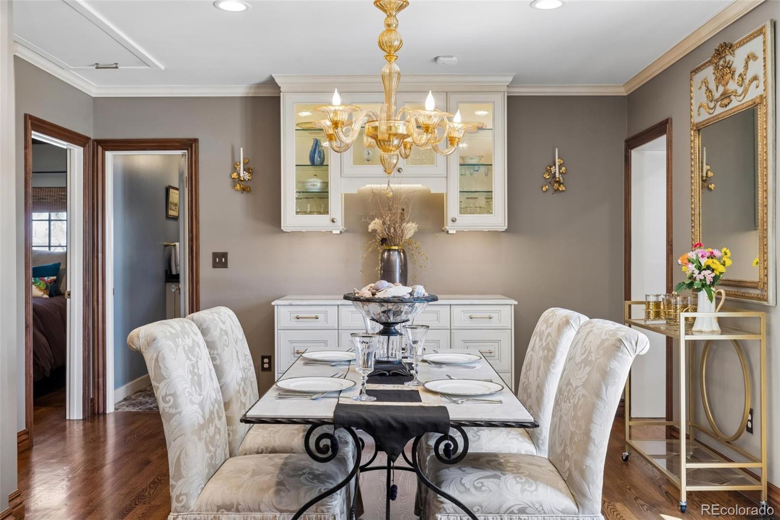 MLS Image #11 for 1124  holly street,denver, Colorado