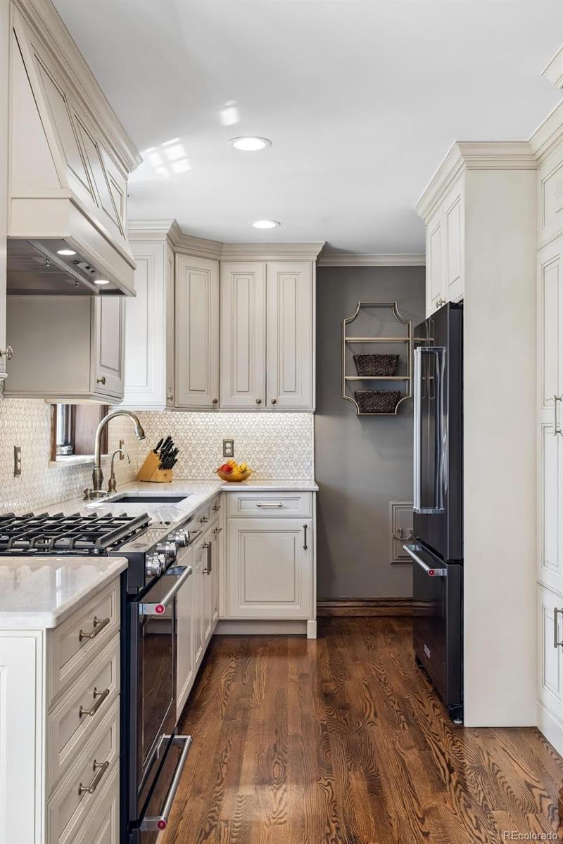 MLS Image #18 for 1124  holly street,denver, Colorado