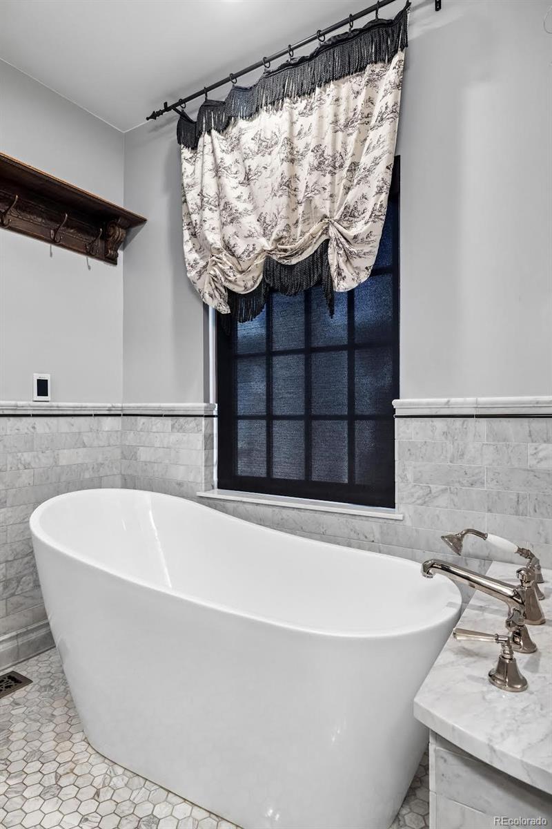 MLS Image #25 for 1124  holly street,denver, Colorado