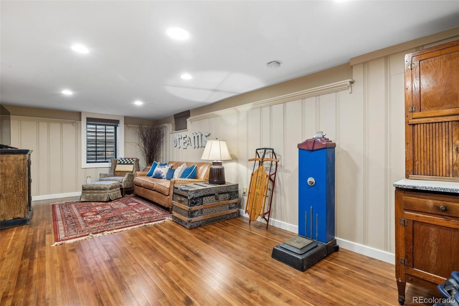 MLS Image #31 for 1124  holly street,denver, Colorado