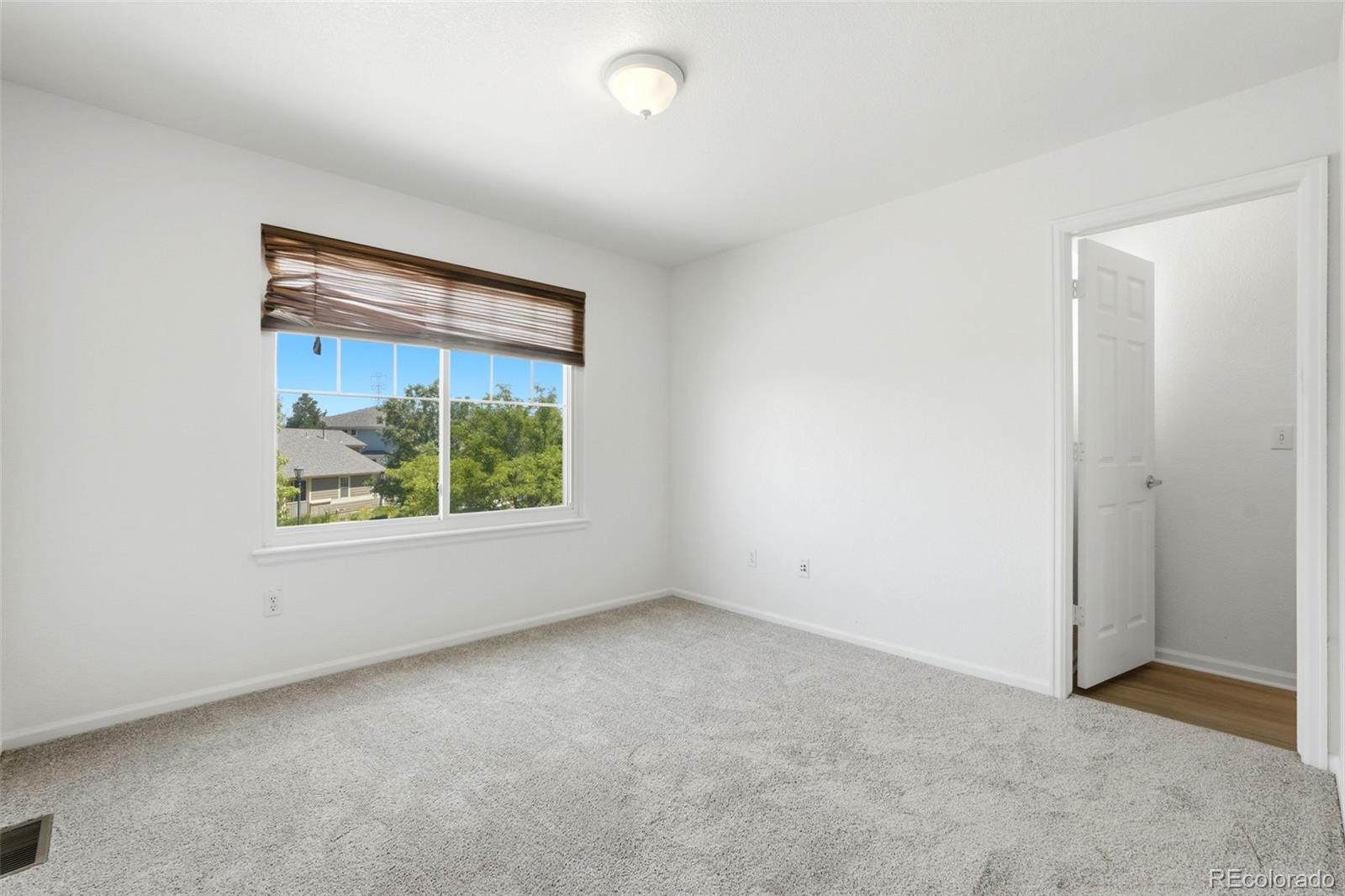 MLS Image #31 for 24725 e gunnison drive,aurora, Colorado