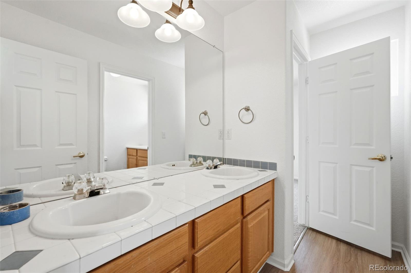MLS Image #34 for 24725 e gunnison drive,aurora, Colorado
