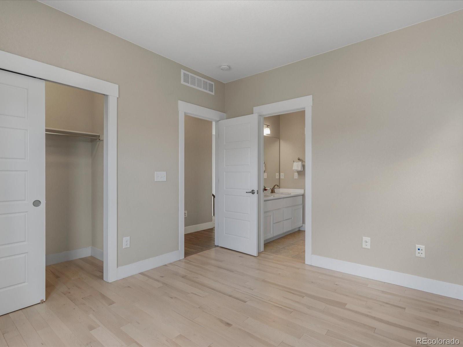 MLS Image #26 for 9025 e prairie meadow drive,denver, Colorado