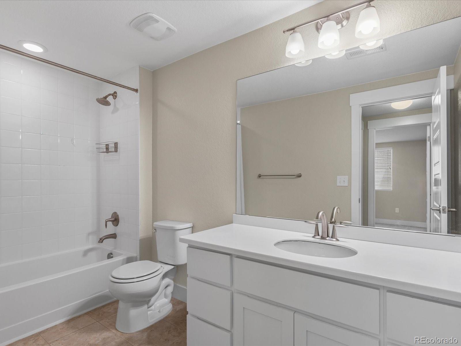 MLS Image #30 for 9025 e prairie meadow drive,denver, Colorado