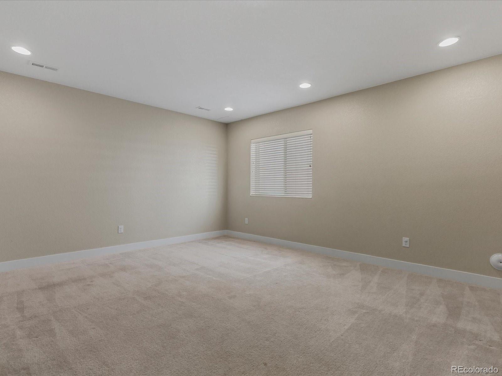 MLS Image #31 for 9025 e prairie meadow drive,denver, Colorado