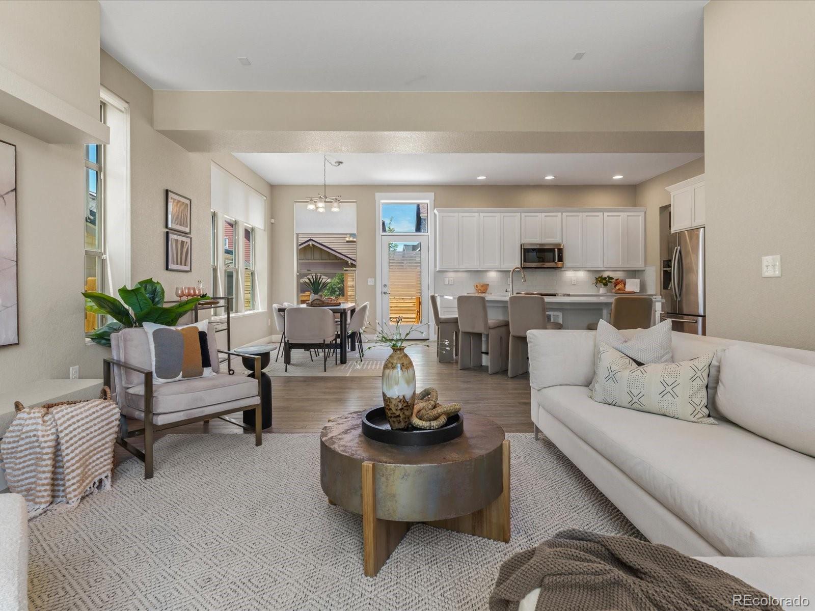 MLS Image #6 for 9025 e prairie meadow drive,denver, Colorado