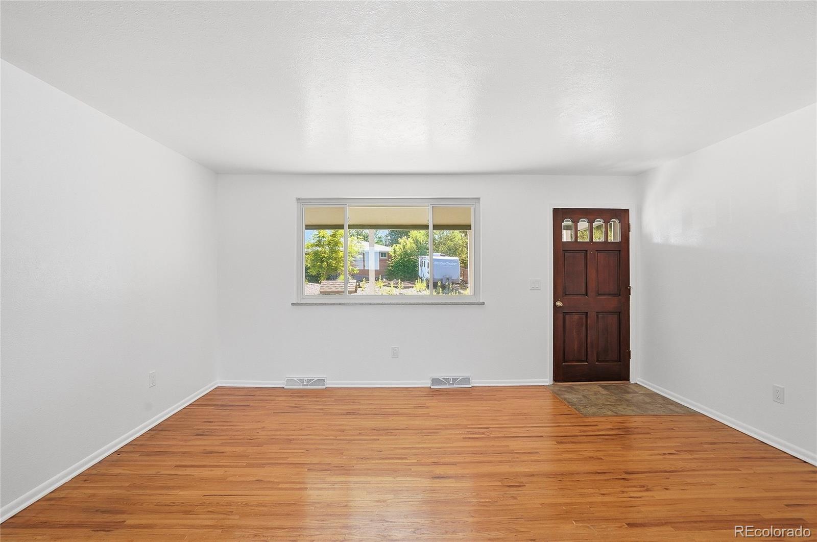 MLS Image #7 for 614 s worchester street,aurora, Colorado