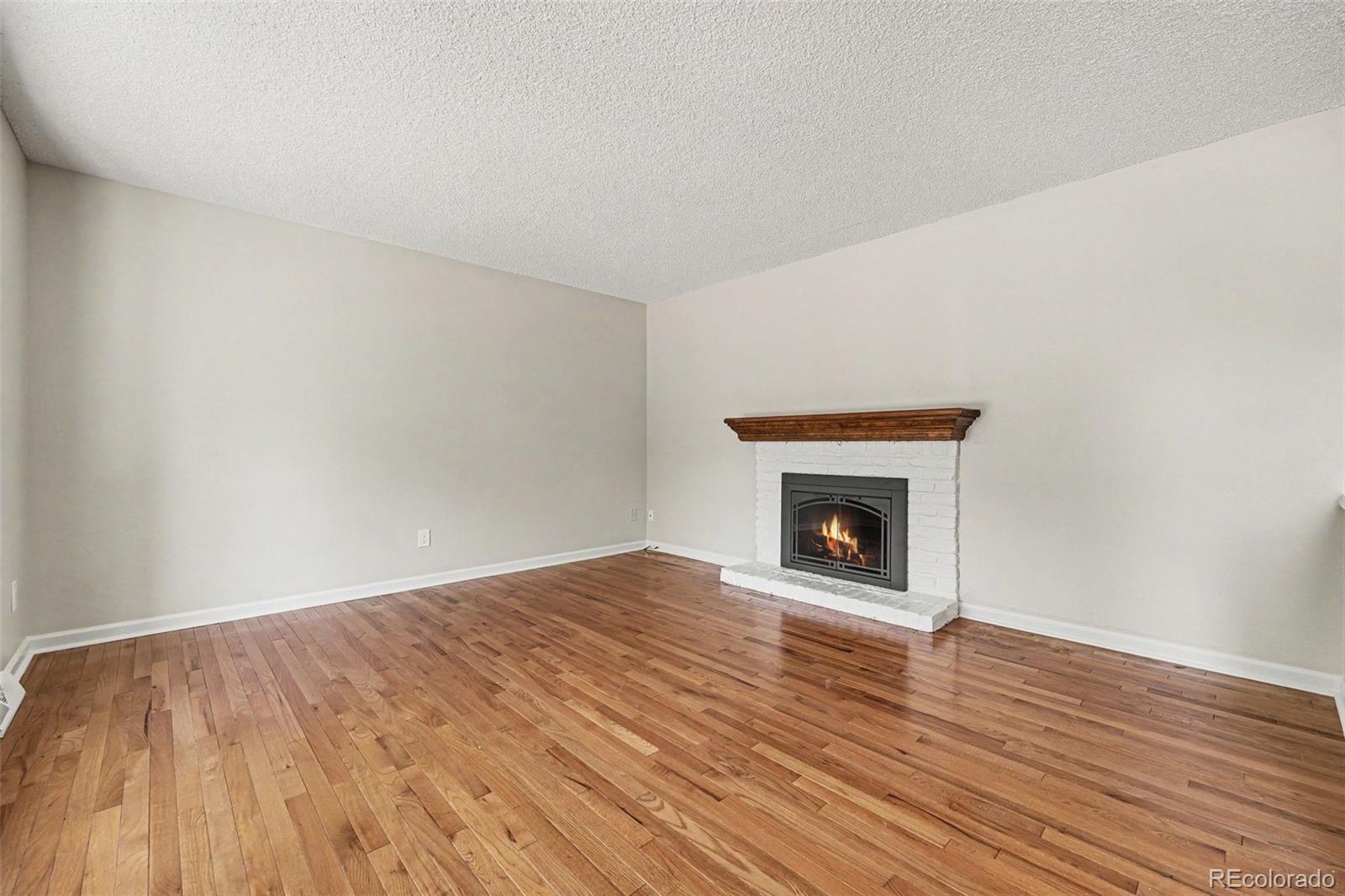 MLS Image #4 for 2573 e geddes avenue,centennial, Colorado