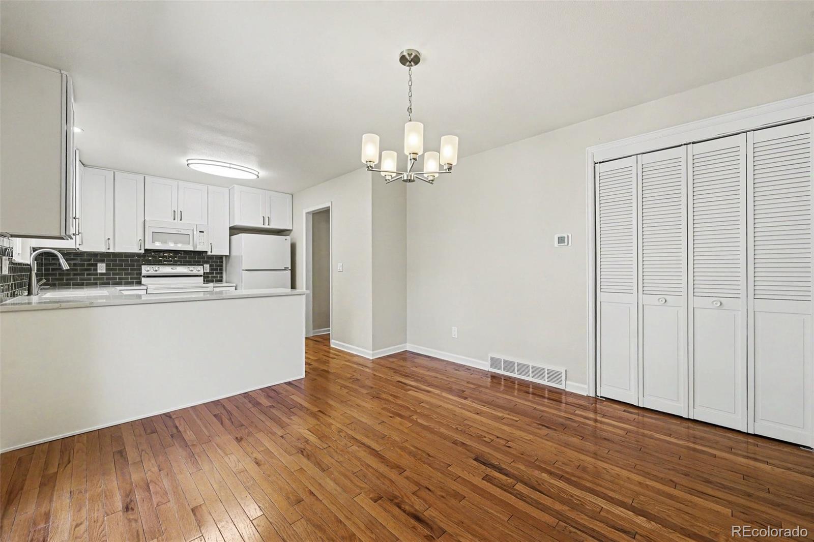MLS Image #5 for 2573 e geddes avenue,centennial, Colorado