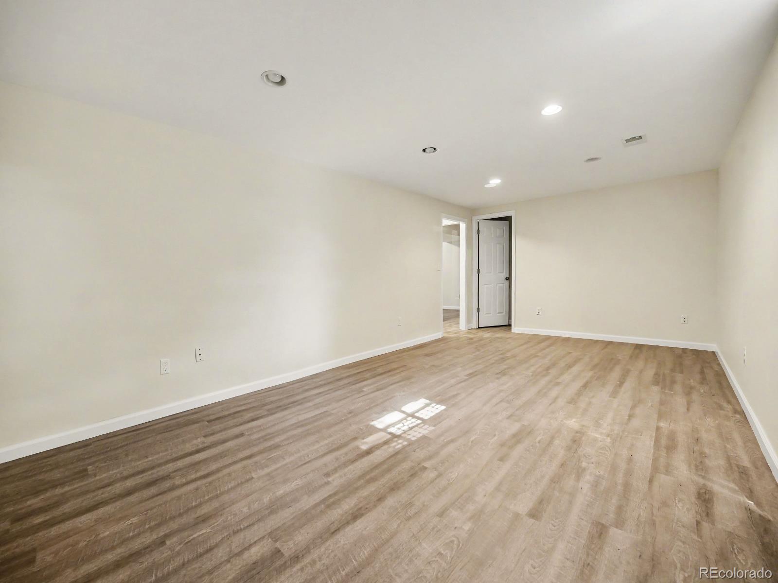 MLS Image #11 for 1635 s cape street,lakewood, Colorado