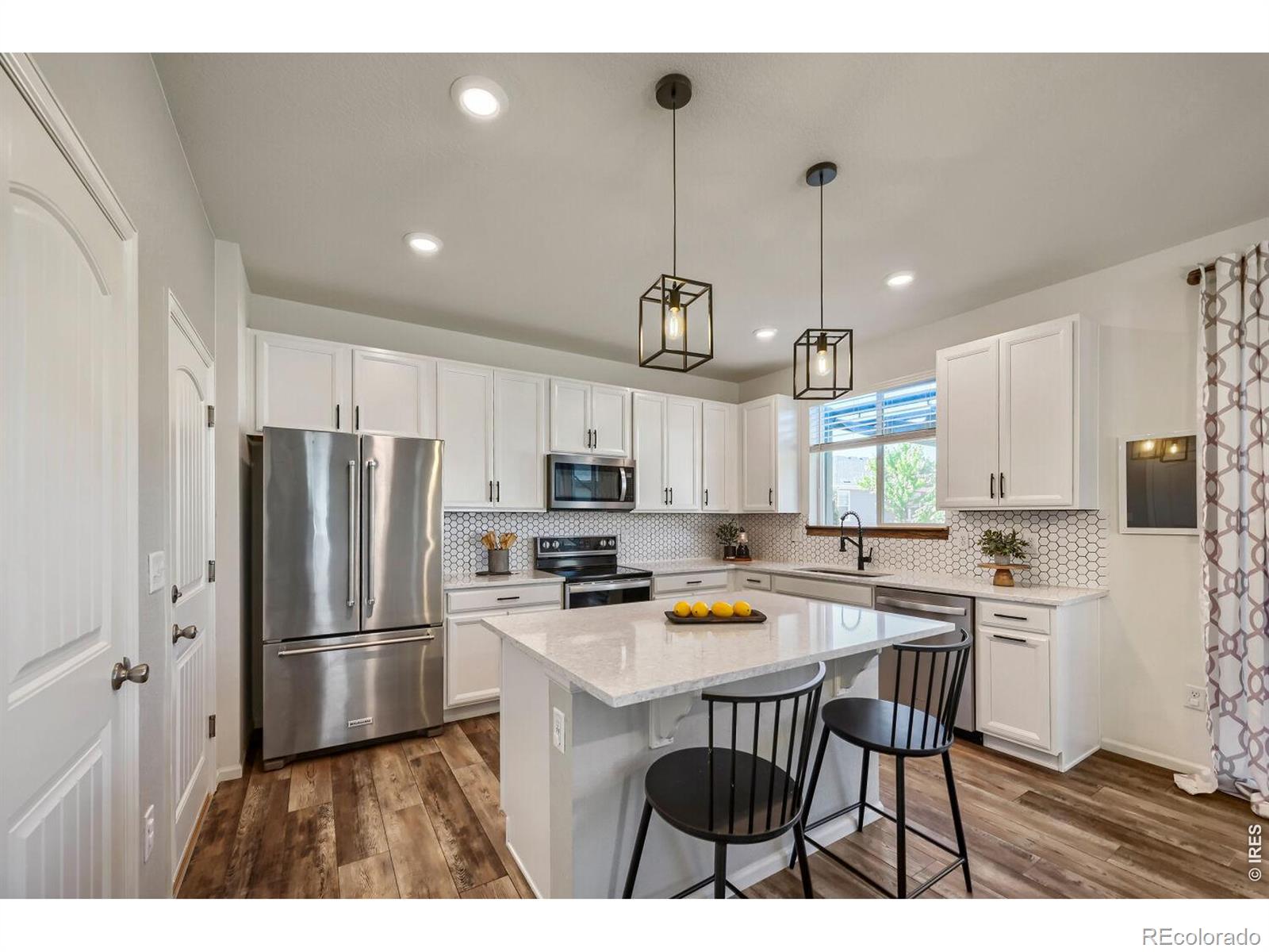 MLS Image #5 for 2969  cub lake drive,loveland, Colorado