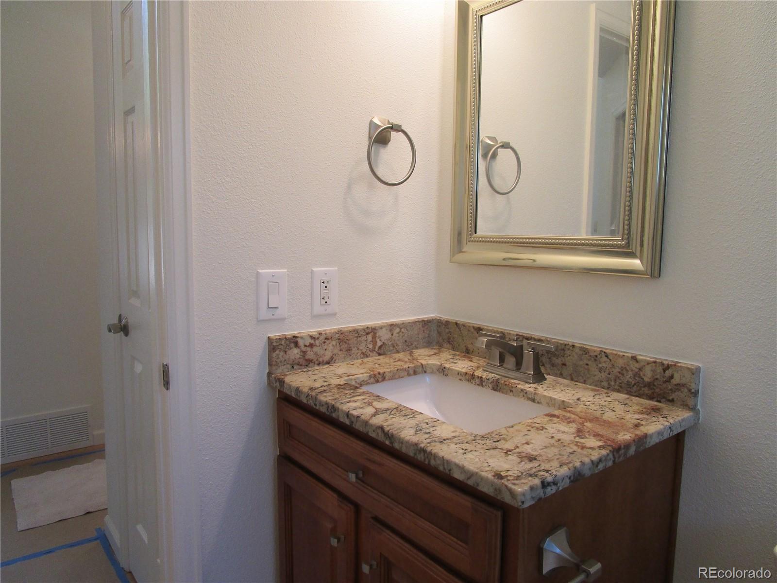 MLS Image #13 for 11644 e cedar avenue ,aurora, Colorado