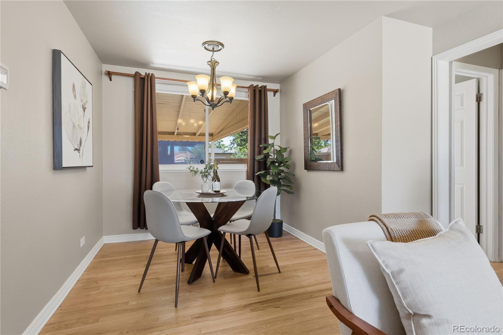 MLS Image #11 for 2870  newport street,denver, Colorado