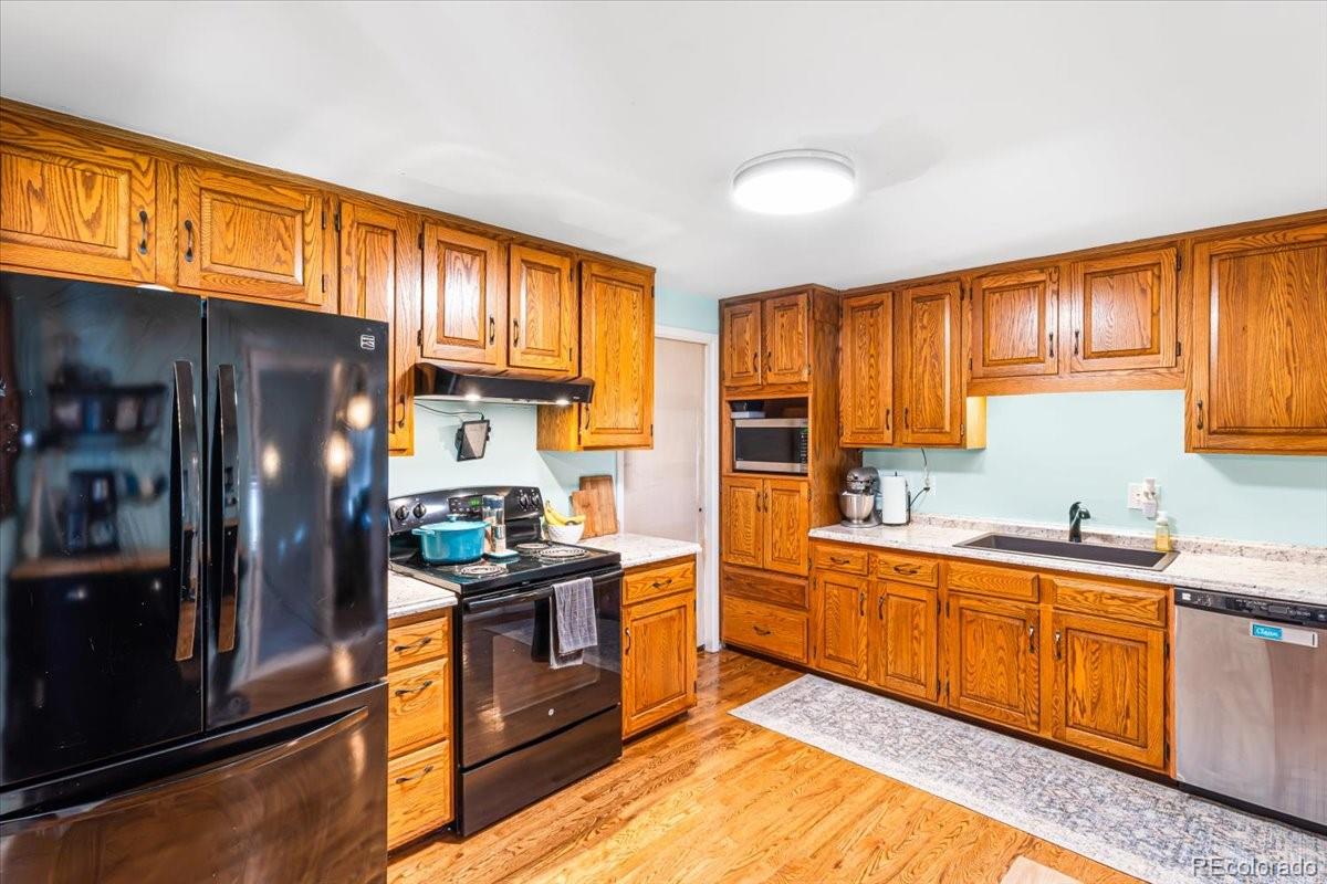 MLS Image #12 for 8826  oakwood street,westminster, Colorado