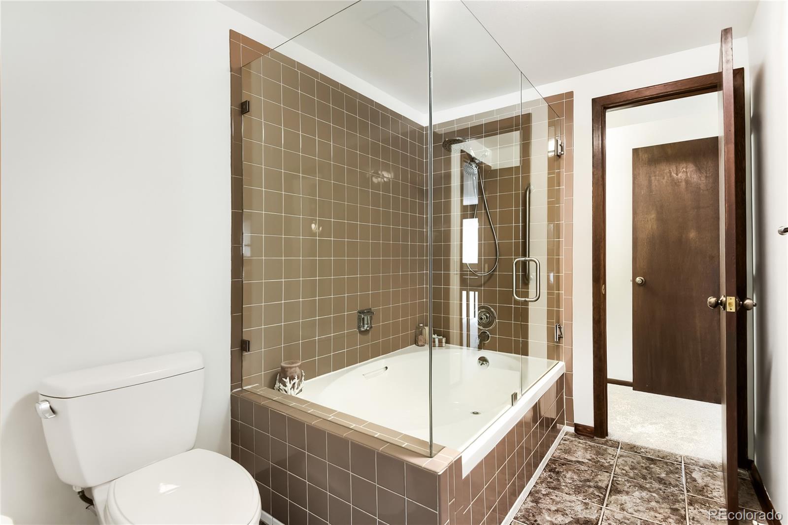 MLS Image #19 for 2901 w long drive,littleton, Colorado