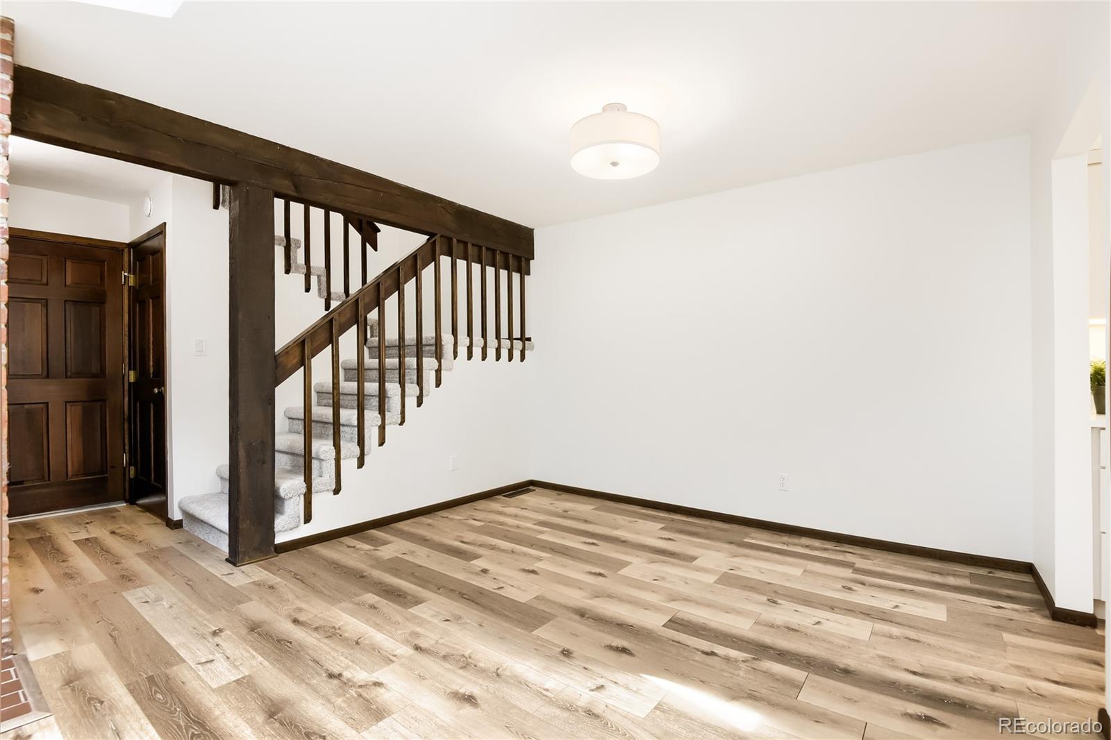 MLS Image #5 for 2901 w long drive,littleton, Colorado
