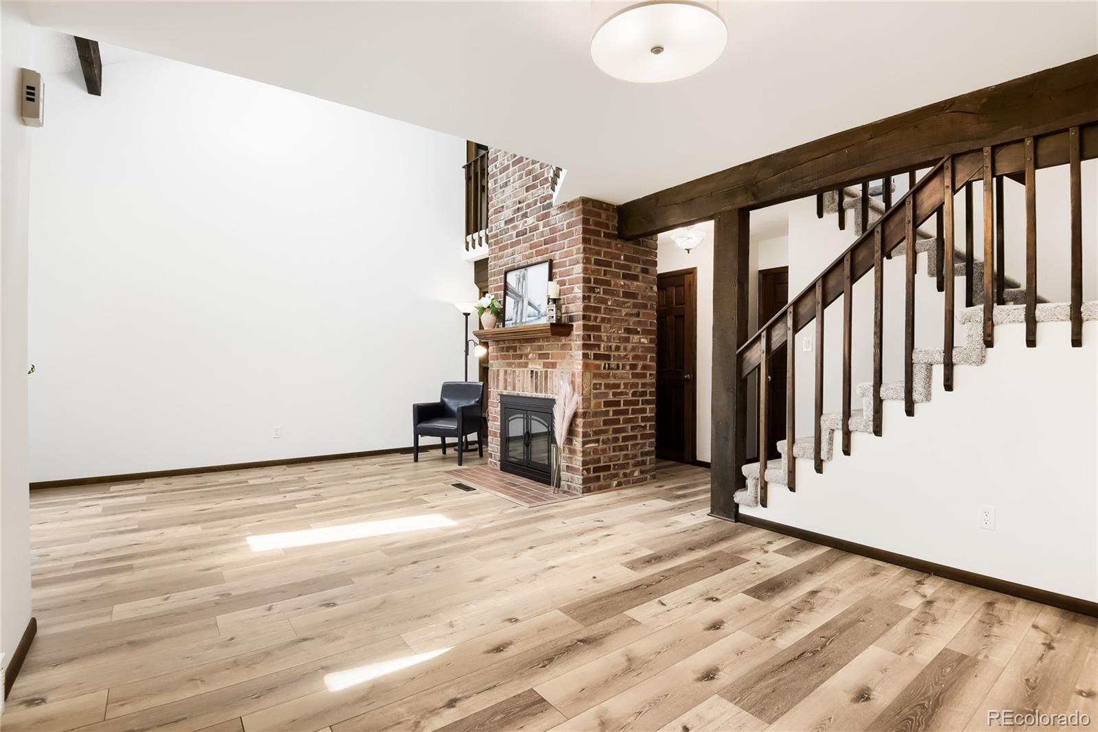 MLS Image #6 for 2901 w long drive,littleton, Colorado