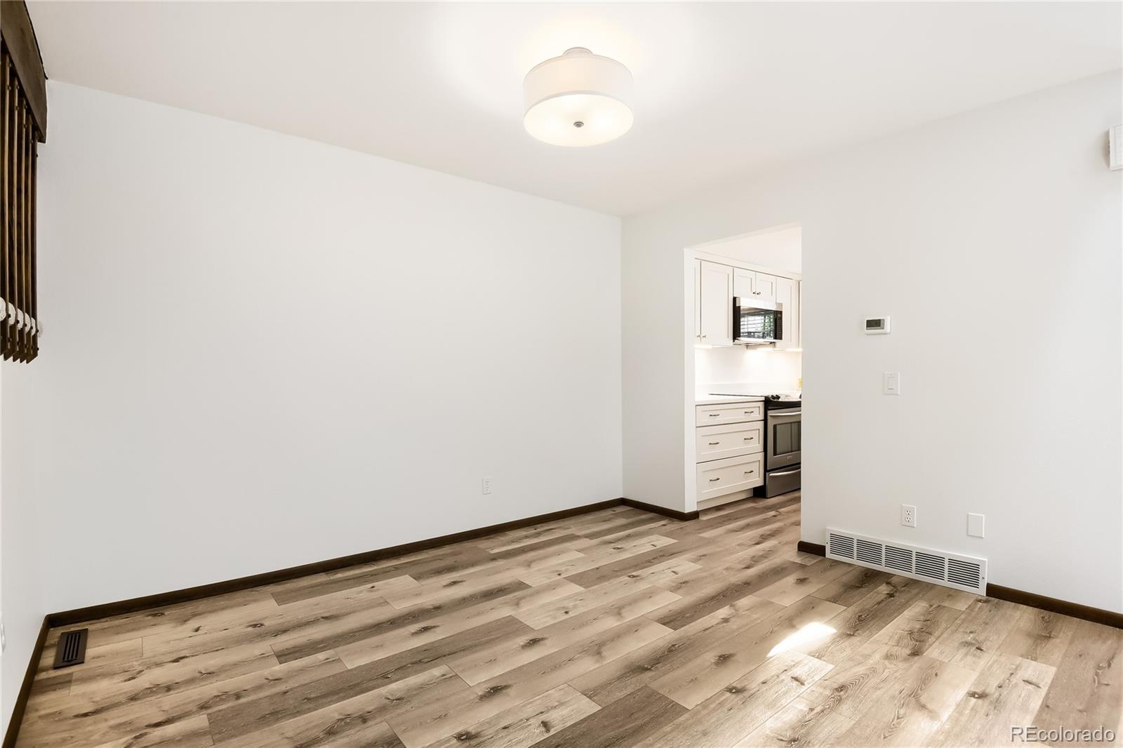 MLS Image #7 for 2901 w long drive,littleton, Colorado