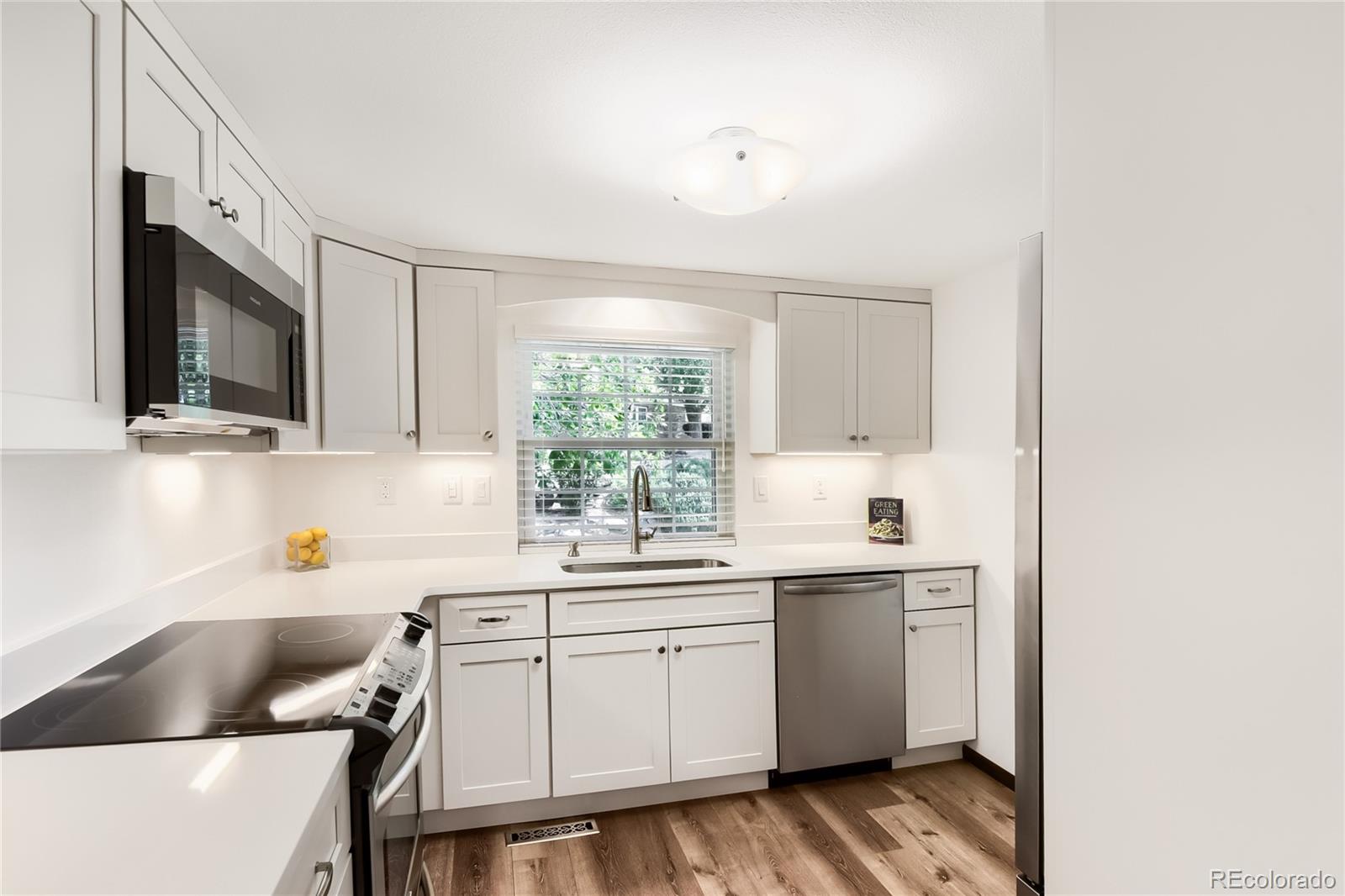 MLS Image #9 for 2901 w long drive,littleton, Colorado
