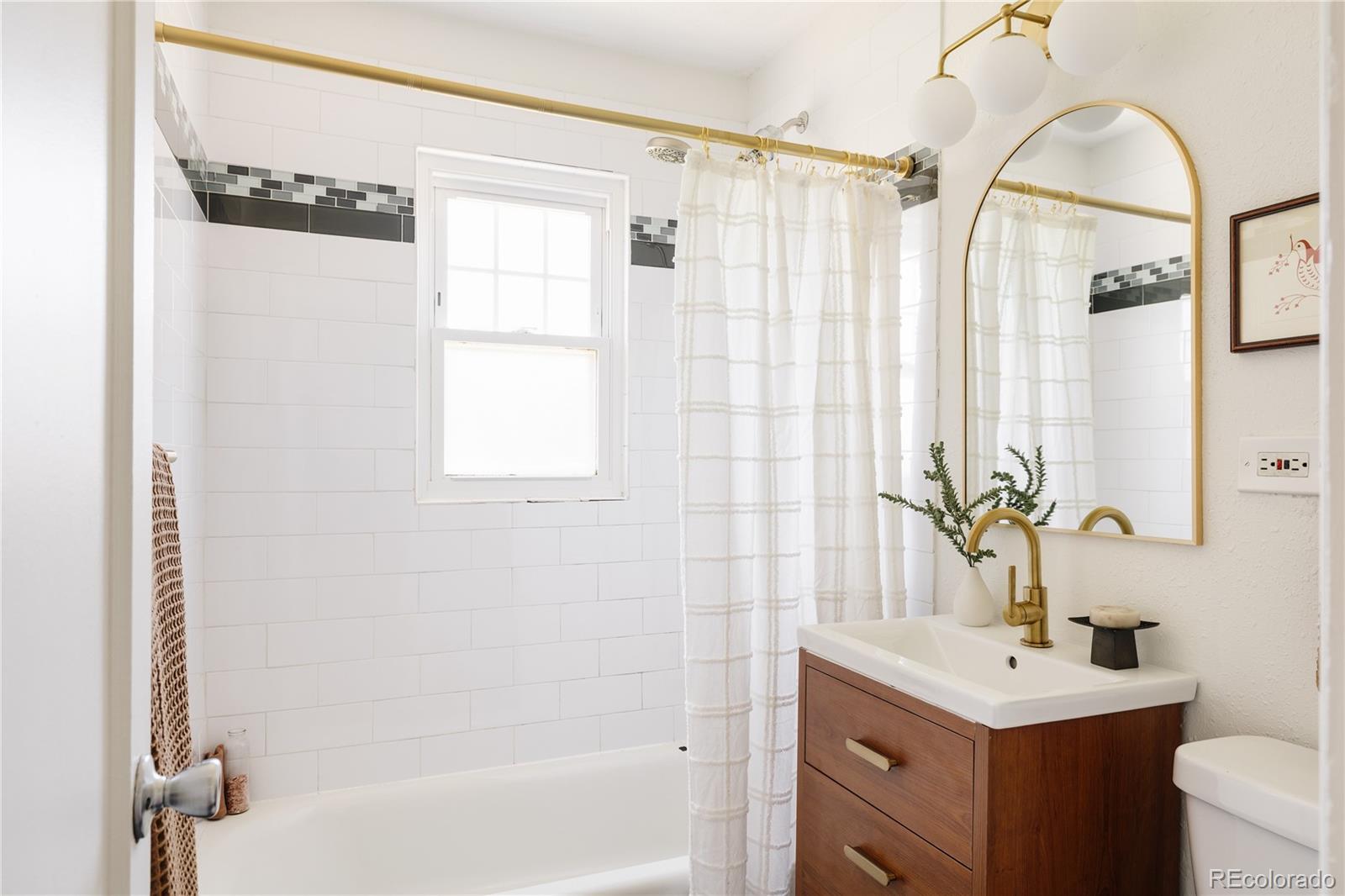MLS Image #21 for 2822 n adams street,denver, Colorado