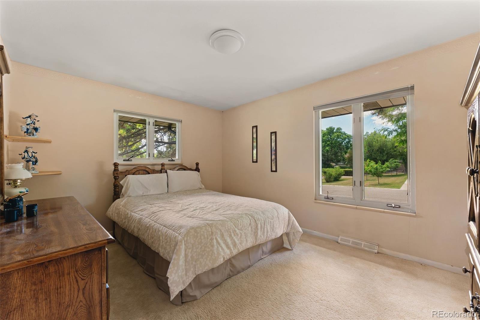MLS Image #23 for 5816 s lupine drive,littleton, Colorado