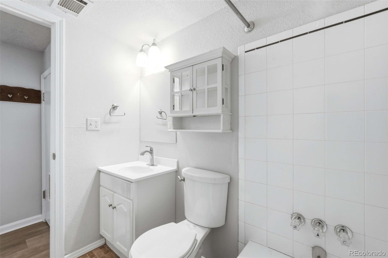 MLS Image #12 for 9350 e girard avenue,denver, Colorado