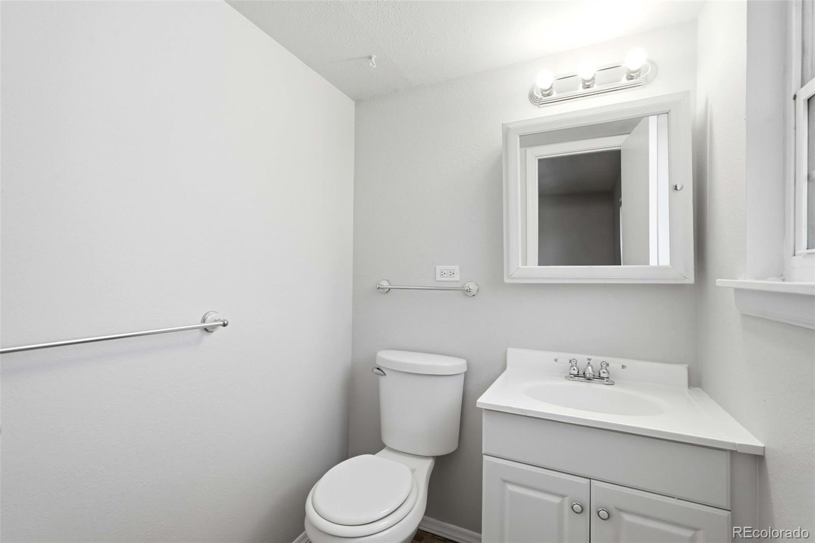MLS Image #18 for 9350 e girard avenue,denver, Colorado
