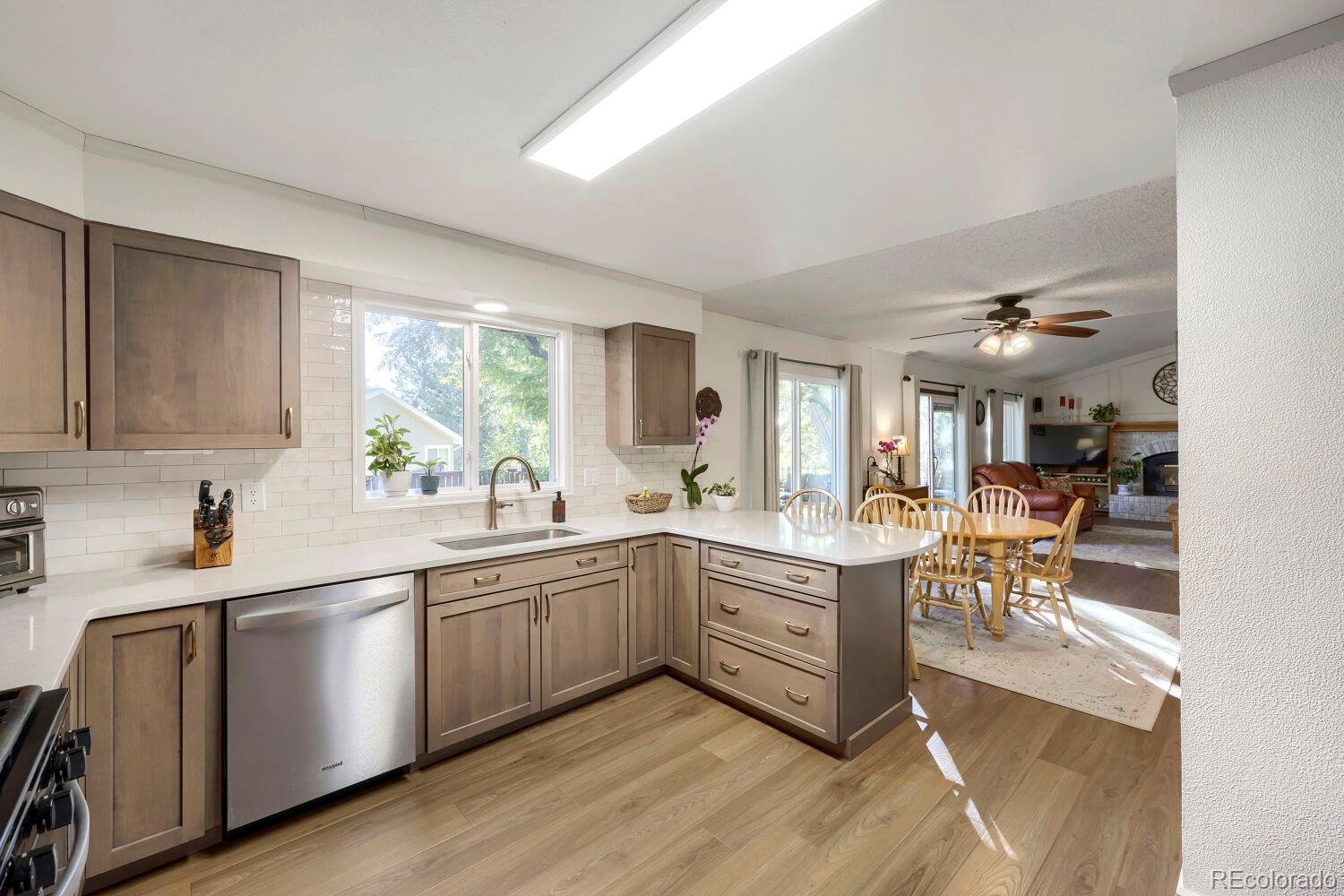 MLS Image #6 for 9432 s crestmore way,highlands ranch, Colorado