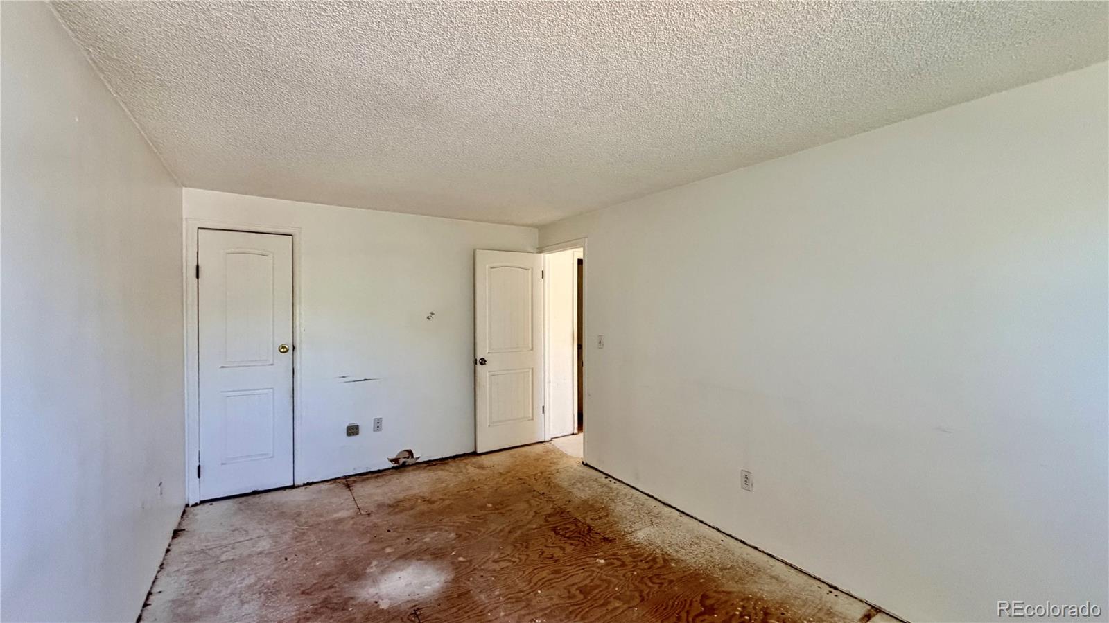 MLS Image #11 for 218  madison drive,bennett, Colorado