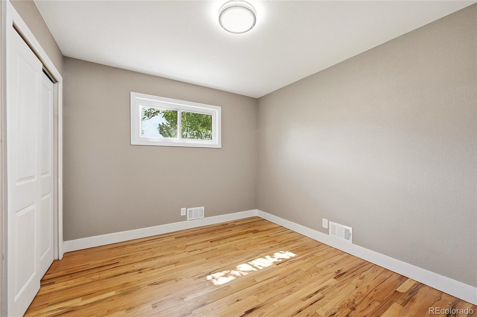 MLS Image #11 for 10575  washington way,denver, Colorado