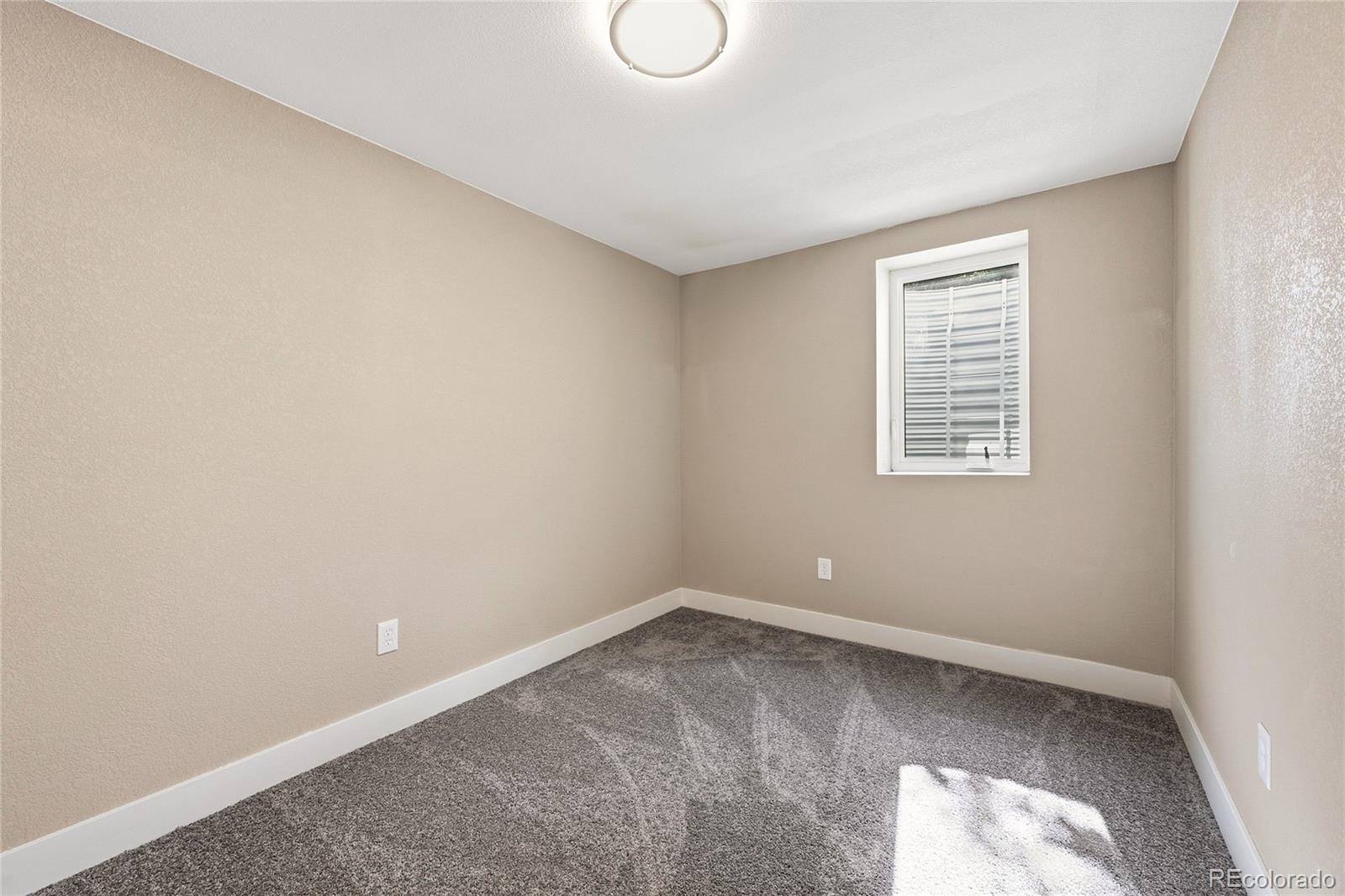 MLS Image #12 for 10575  washington way,denver, Colorado