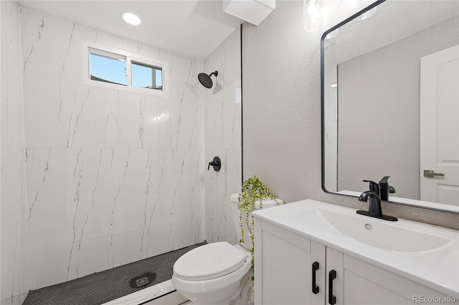 MLS Image #13 for 10575  washington way,denver, Colorado