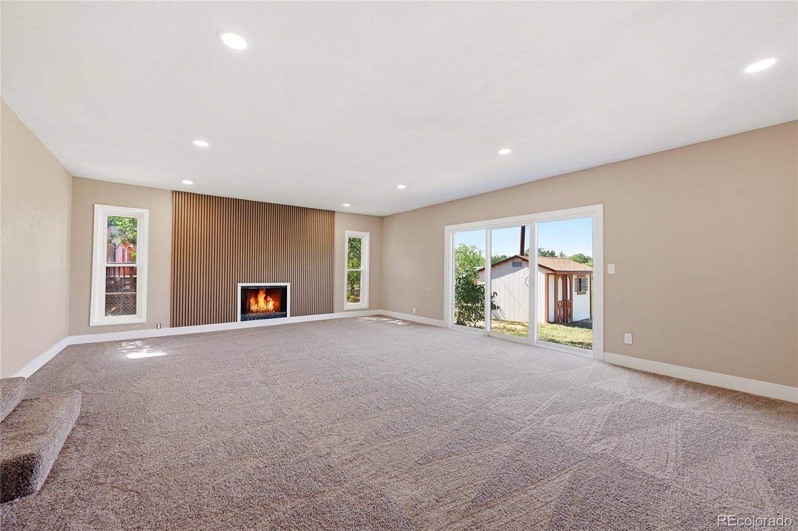 MLS Image #5 for 10575  washington way,denver, Colorado